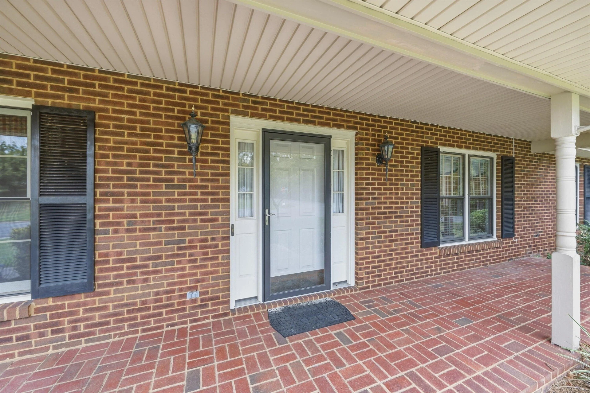 3180 Garst Cabin DR - Photo 4