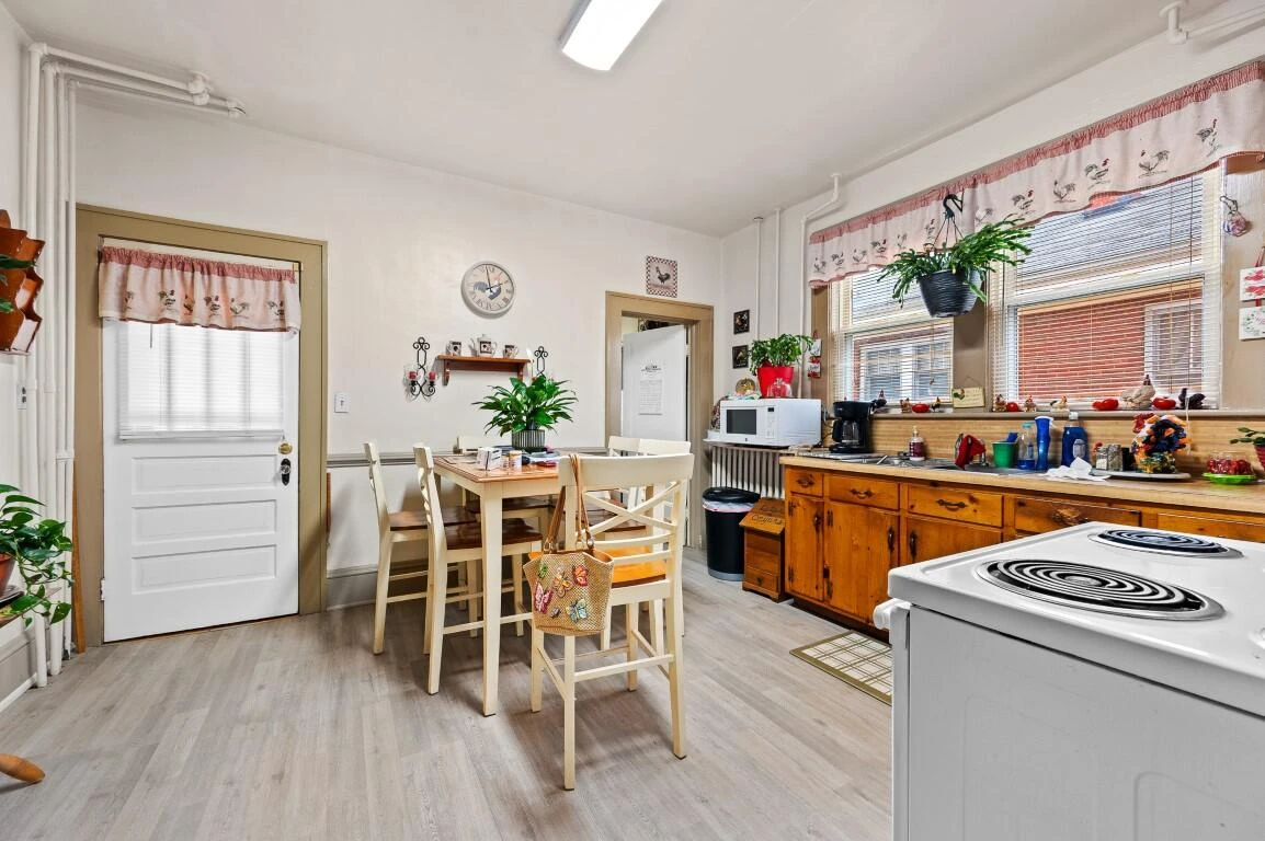663 Murray AVE SE - Photo 11