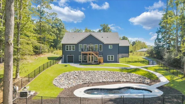422 Lakewatch CIR