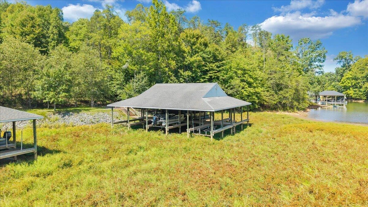 422 Lakewatch CIR - Photo 82