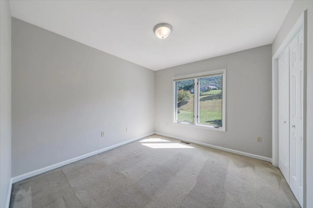 3831 Cundiff DR - Photo 16