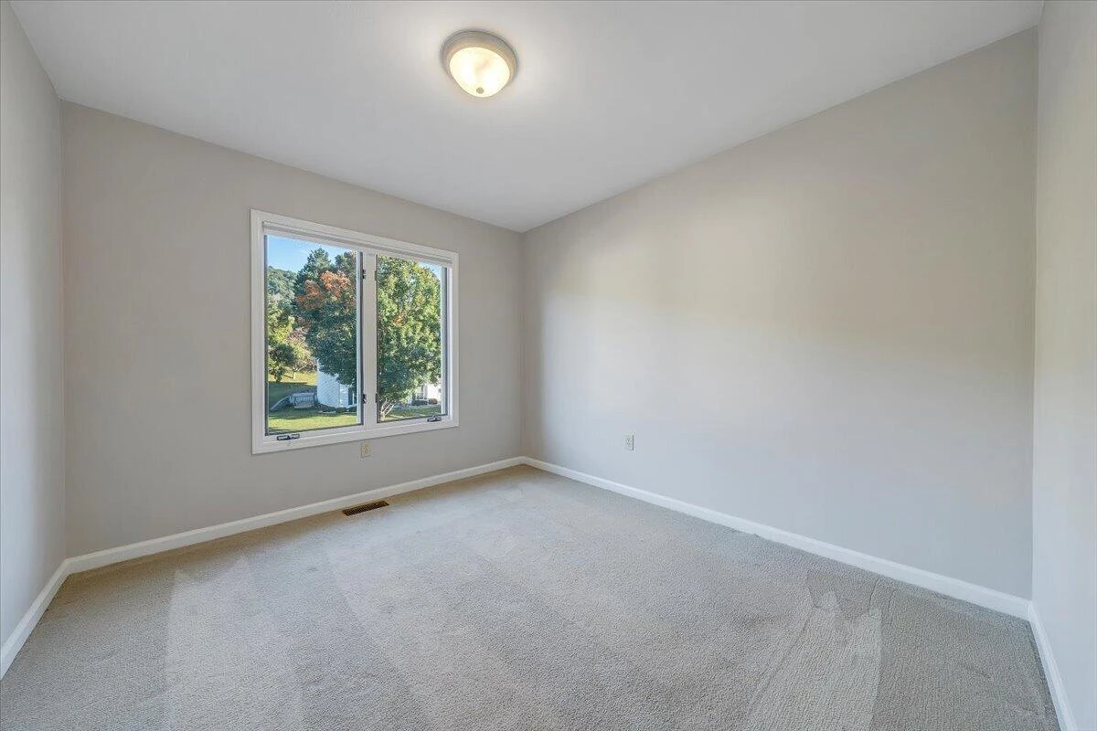 3831 Cundiff DR - Photo 17