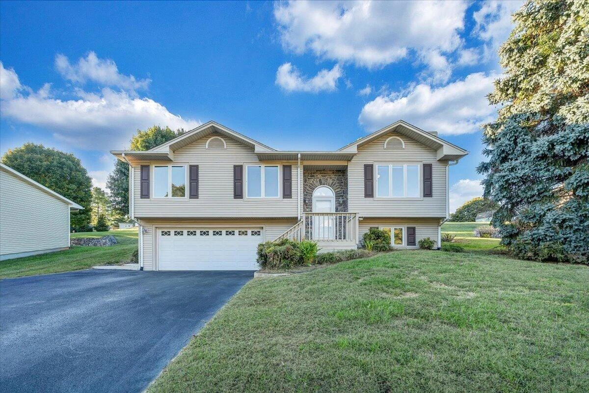 3831 Cundiff DR - Photo 35
