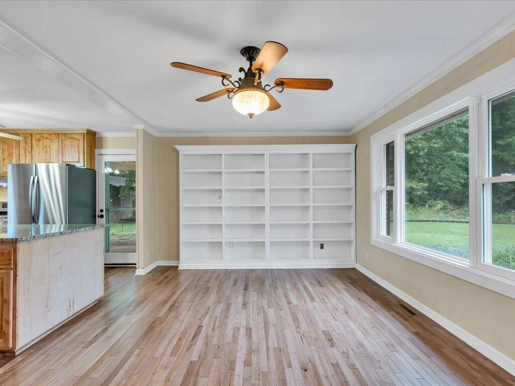 1185 County Line RD - Photo 7