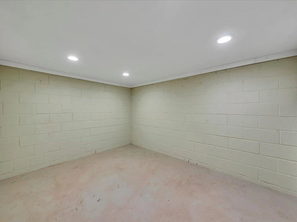 1185 County Line RD - Photo 29