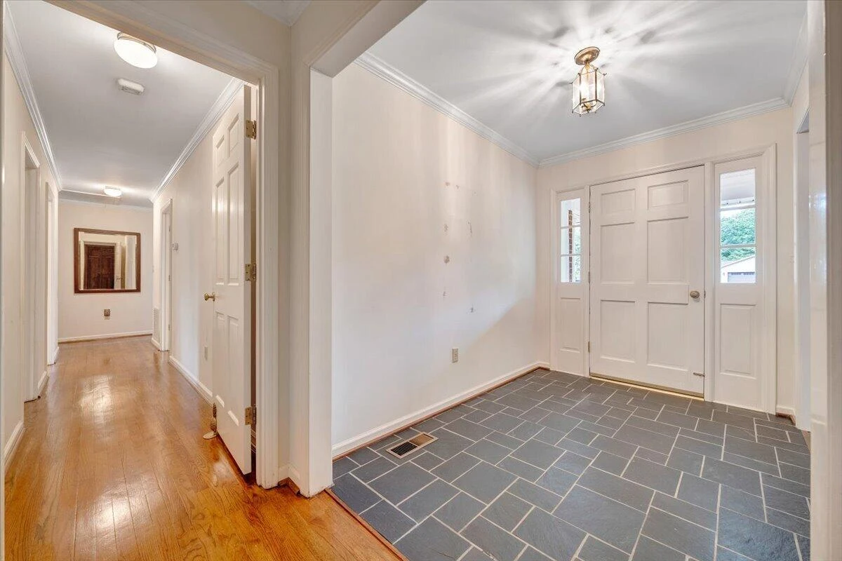 3010 Links Manor DR - Photo 3