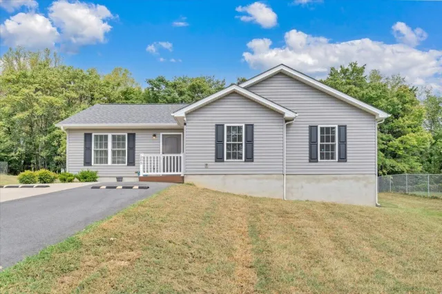 205 Rutledge CIR, Salem, VA, 24153