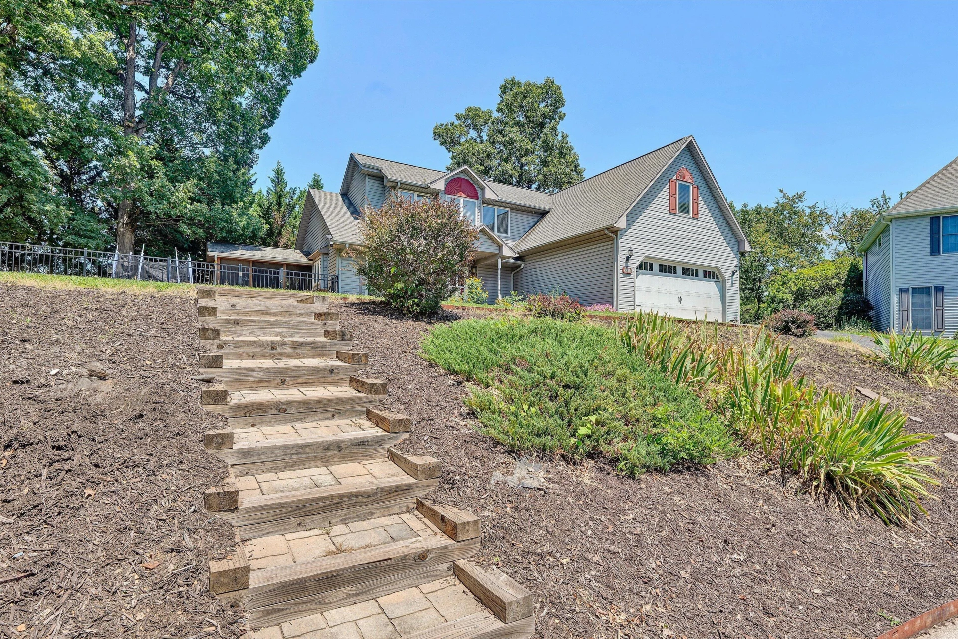3627 Twin Views CT - Photo 2