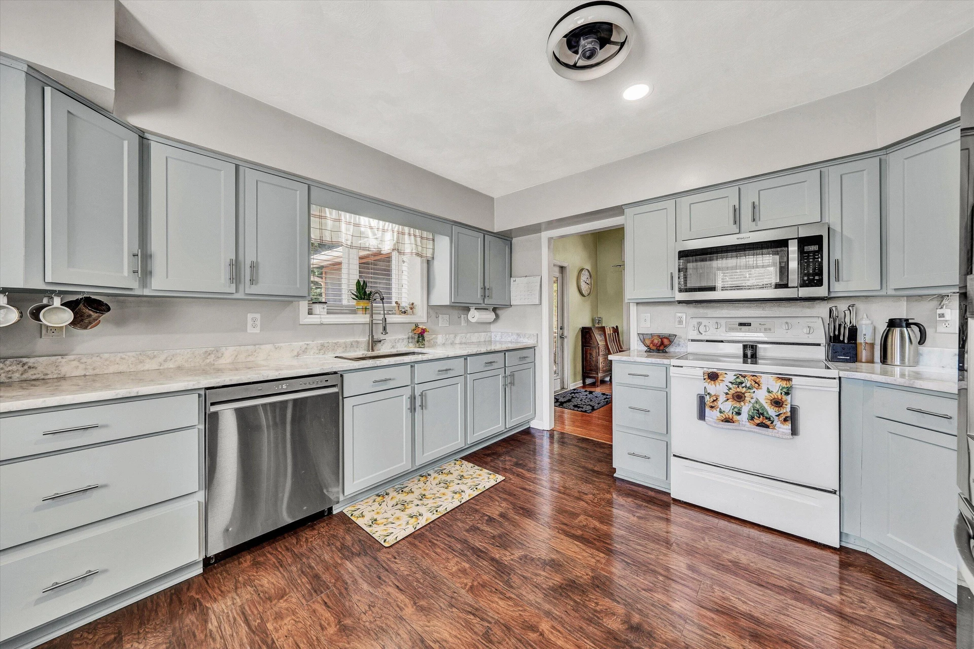 3627 Twin Views CT - Photo 16