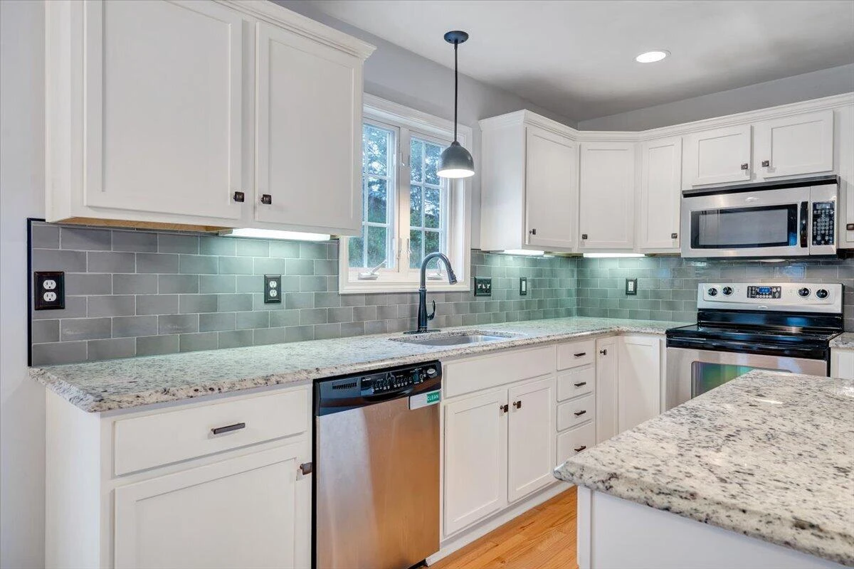 2925 Phillips Brook LN - Photo 12