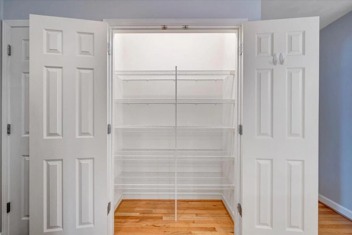 2925 Phillips Brook LN - Photo 14