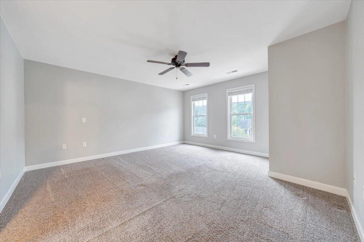 2925 Phillips Brook LN - Photo 25