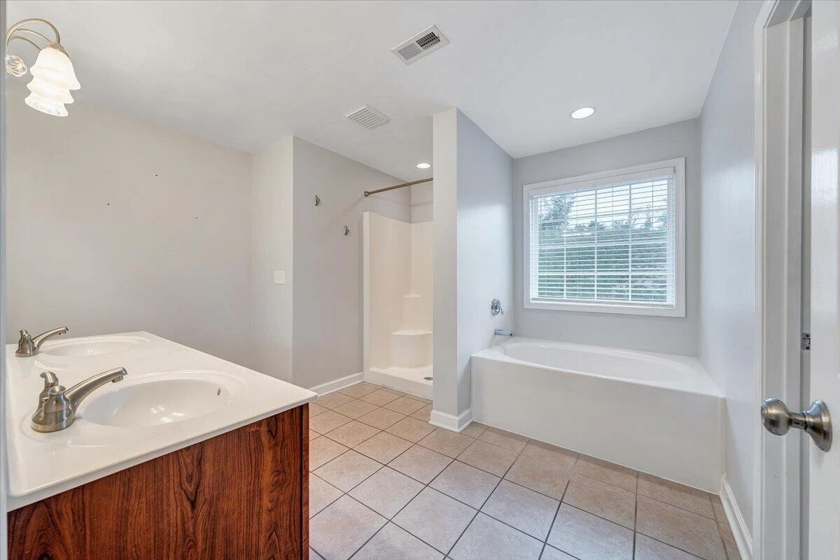 2925 Phillips Brook LN - Photo 28