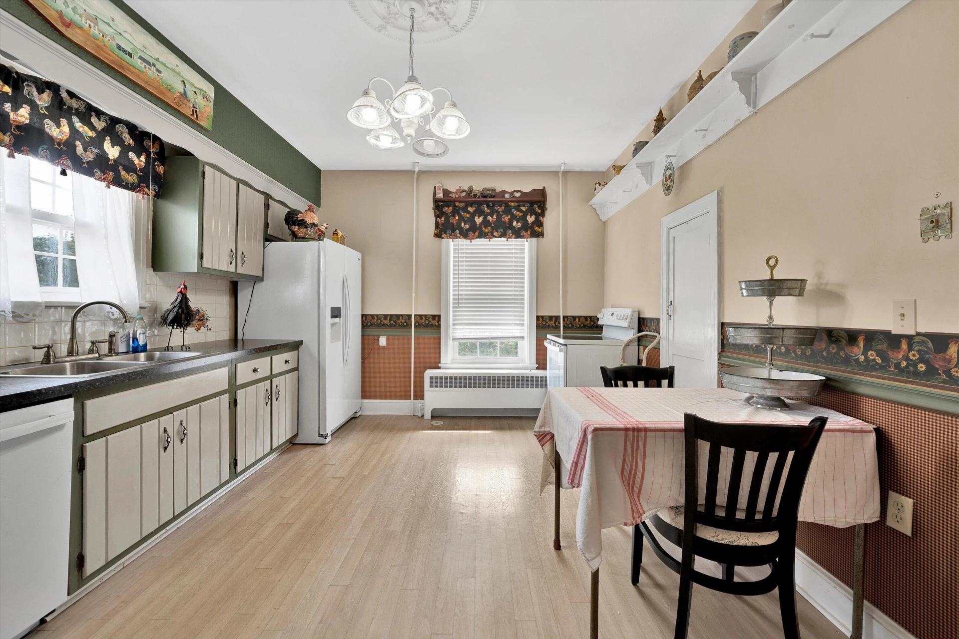 115 Lester ST NE - Photo 11