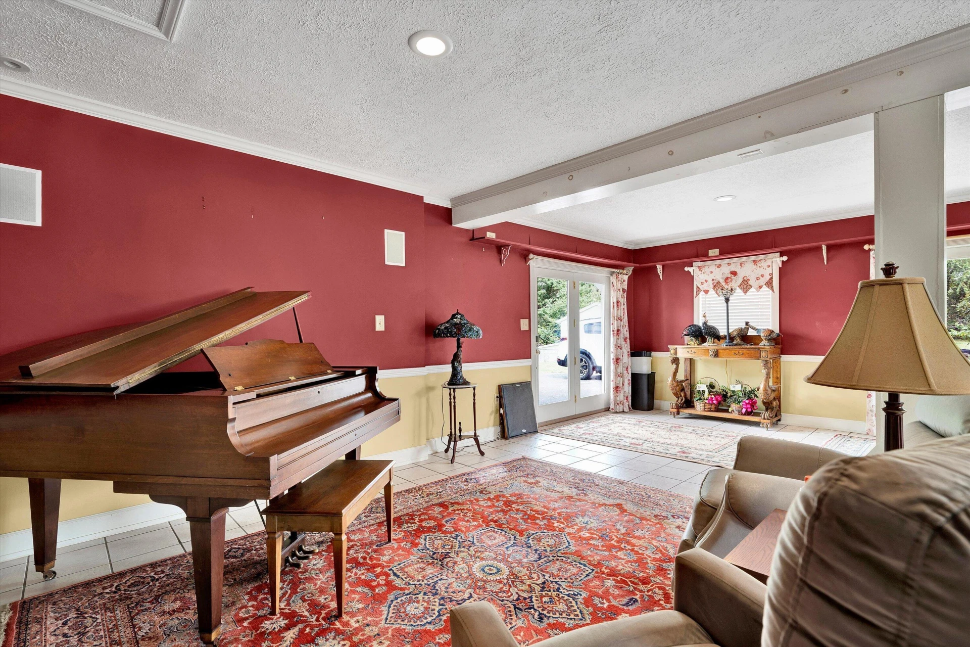 115 Lester ST NE - Photo 18