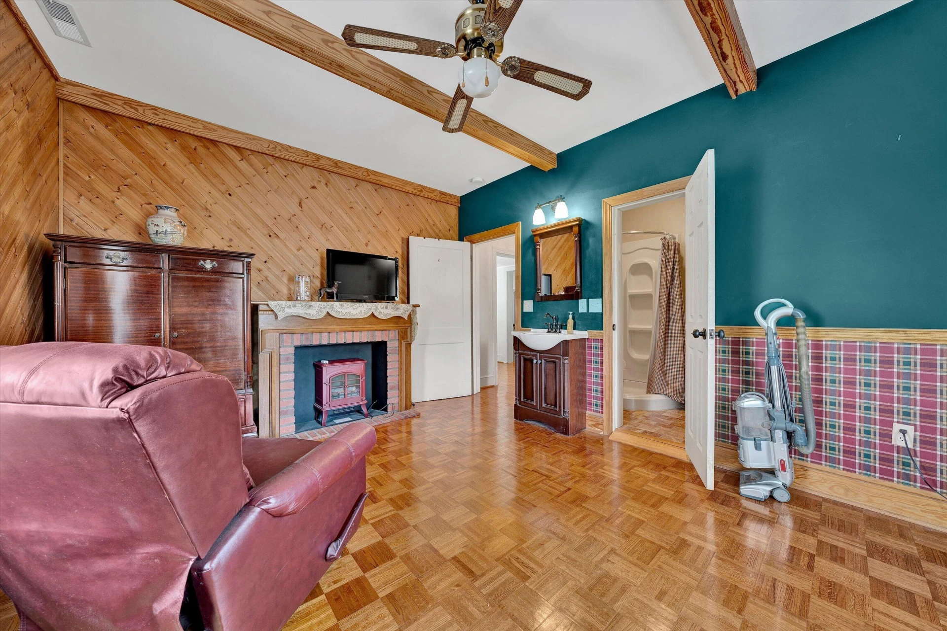115 Lester ST NE - Photo 26
