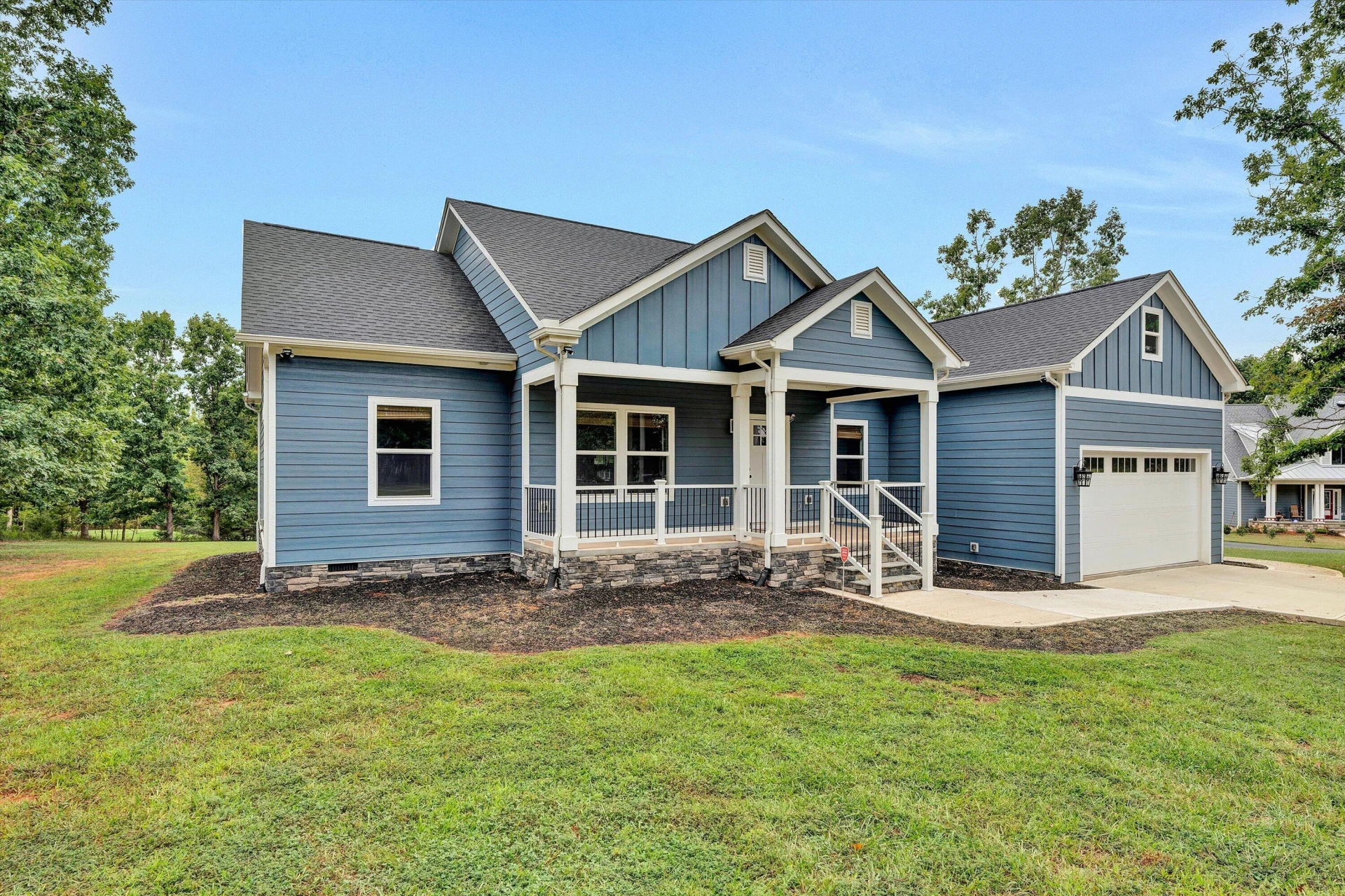206 Spyglass LN - Photo 2