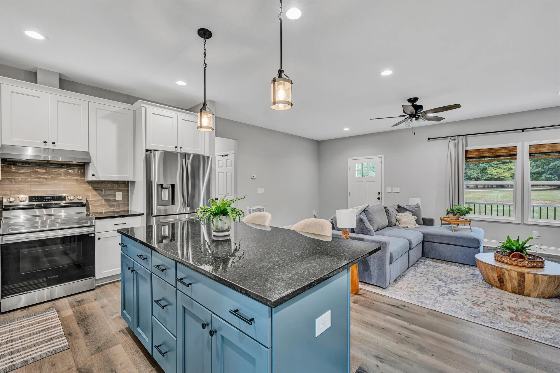 206 Spyglass LN - Photo 13