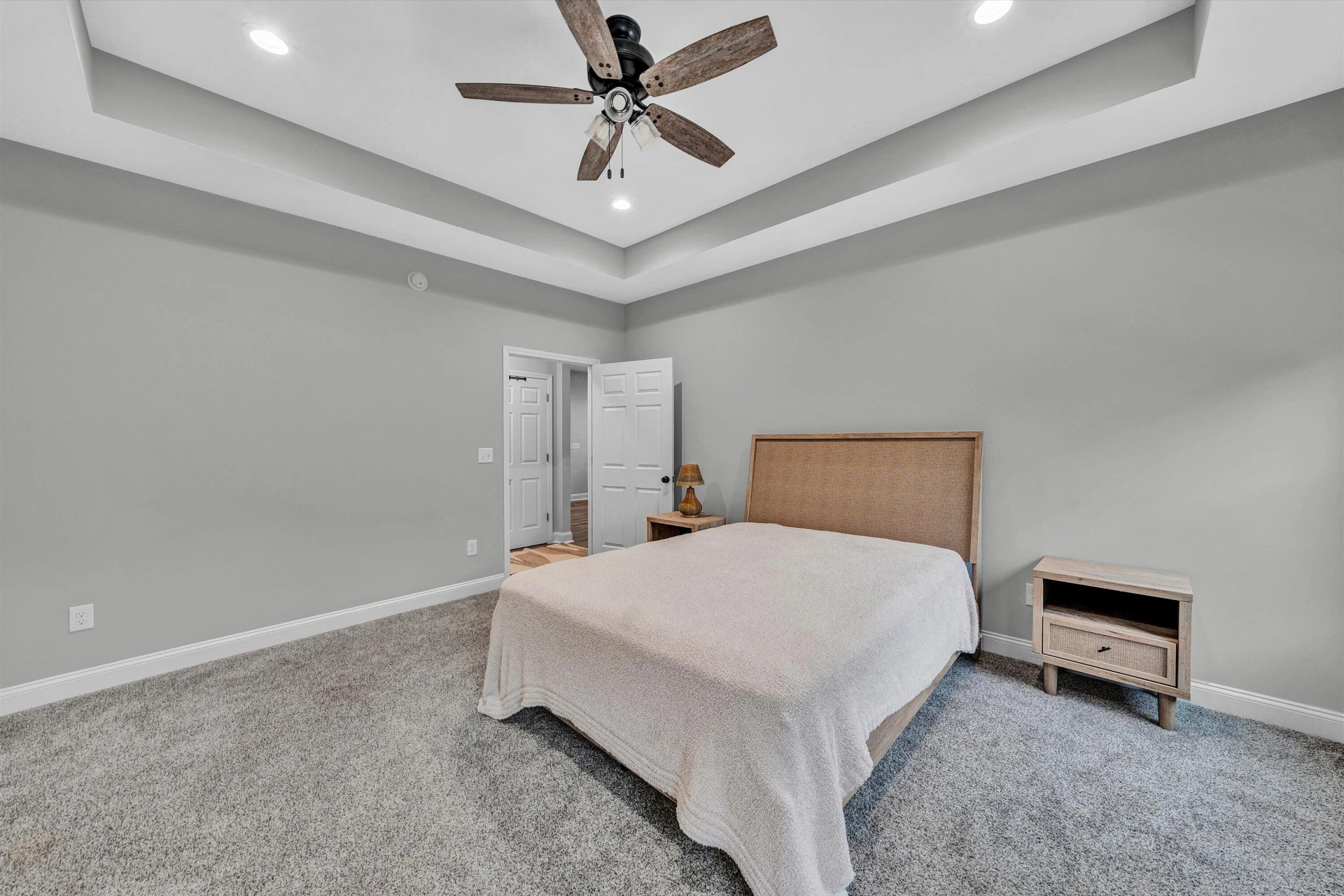 206 Spyglass LN - Photo 16