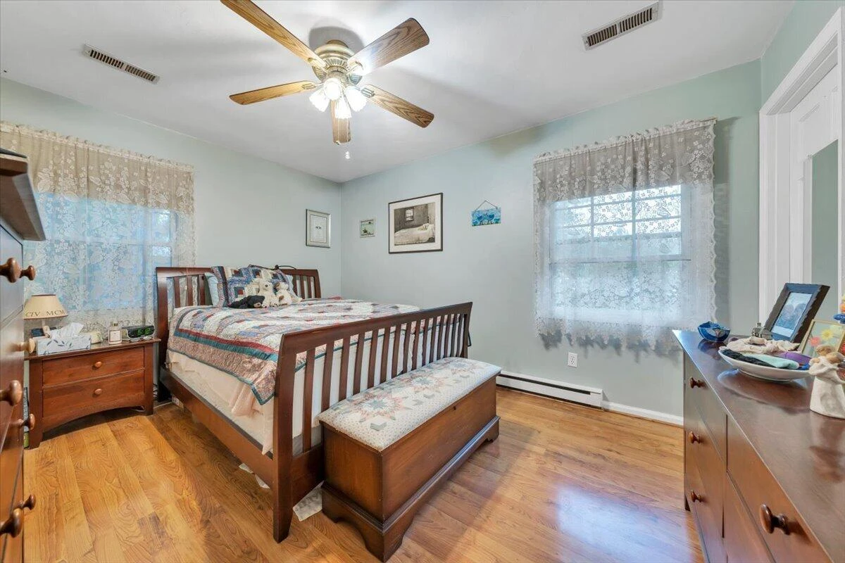 5168 N Lake DR - Photo 12