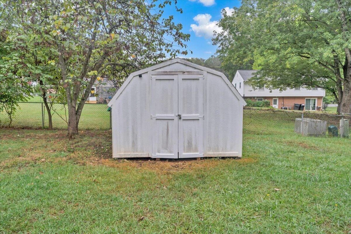 5168 N Lake DR - Photo 27