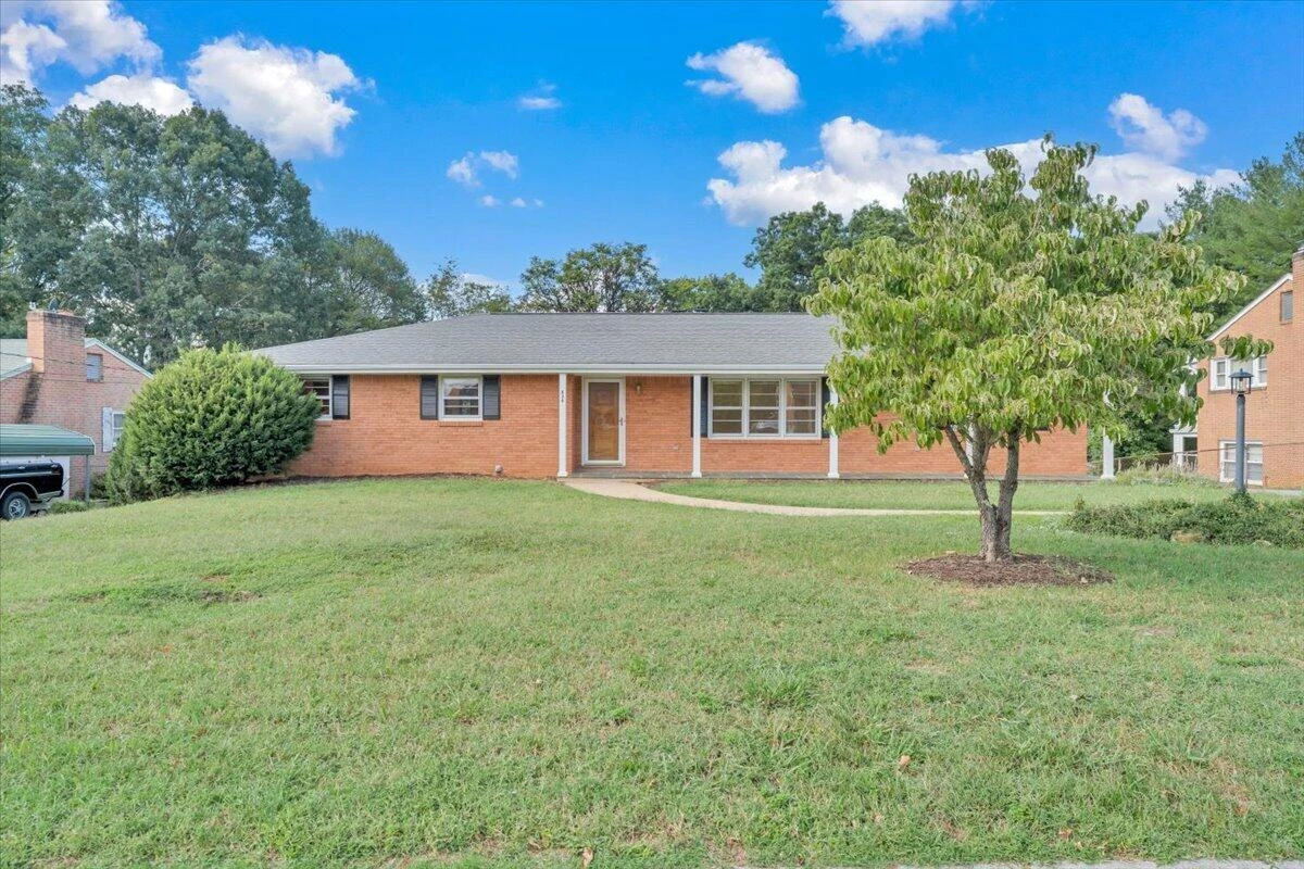 830 Dexter RD - Photo 2