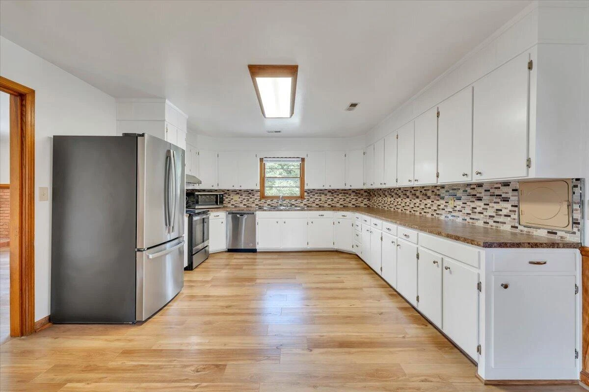 830 Dexter RD - Photo 13