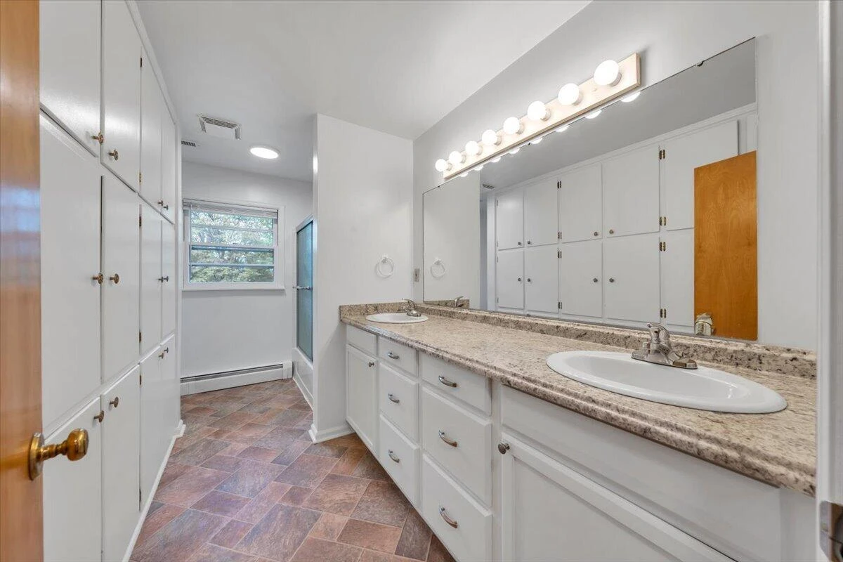 830 Dexter RD - Photo 28