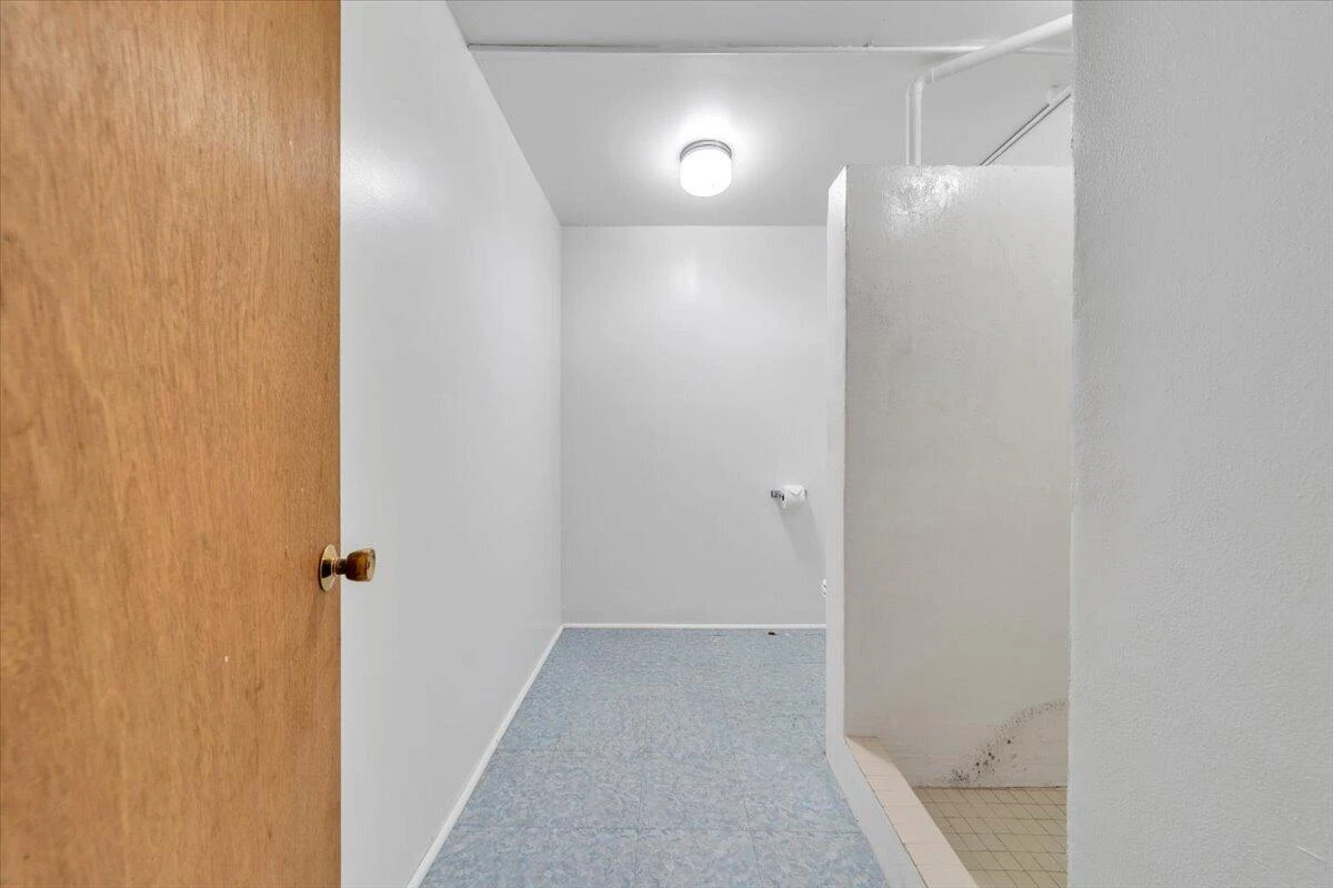 830 Dexter RD - Photo 36