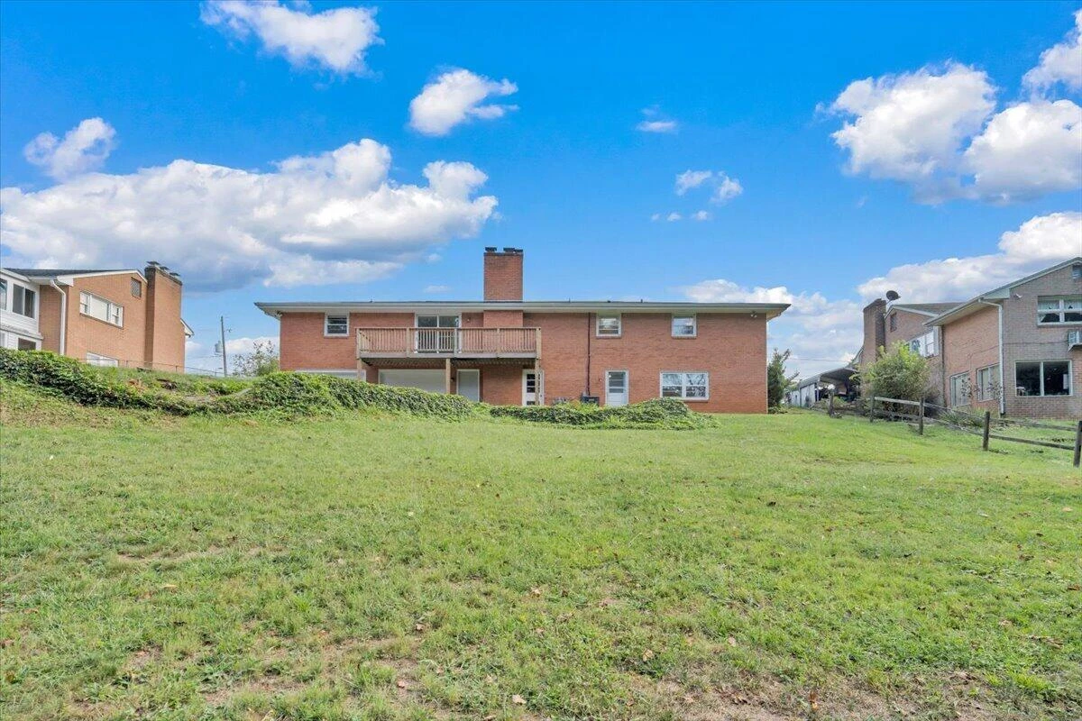 830 Dexter RD - Photo 44