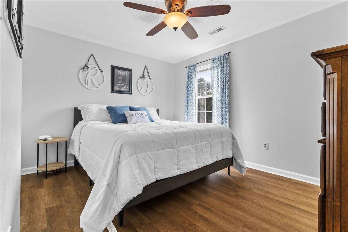 1210 Foxhill DR - Photo 14