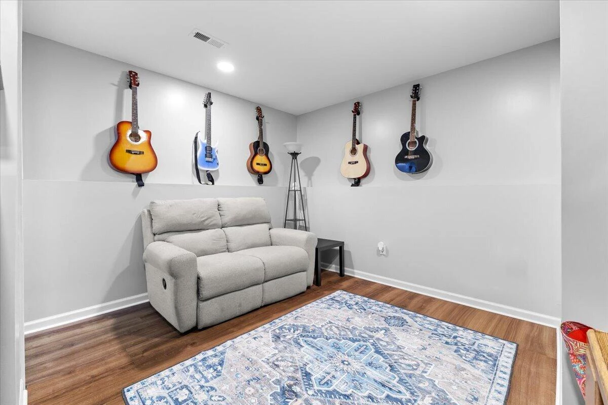 1210 Foxhill DR - Photo 22
