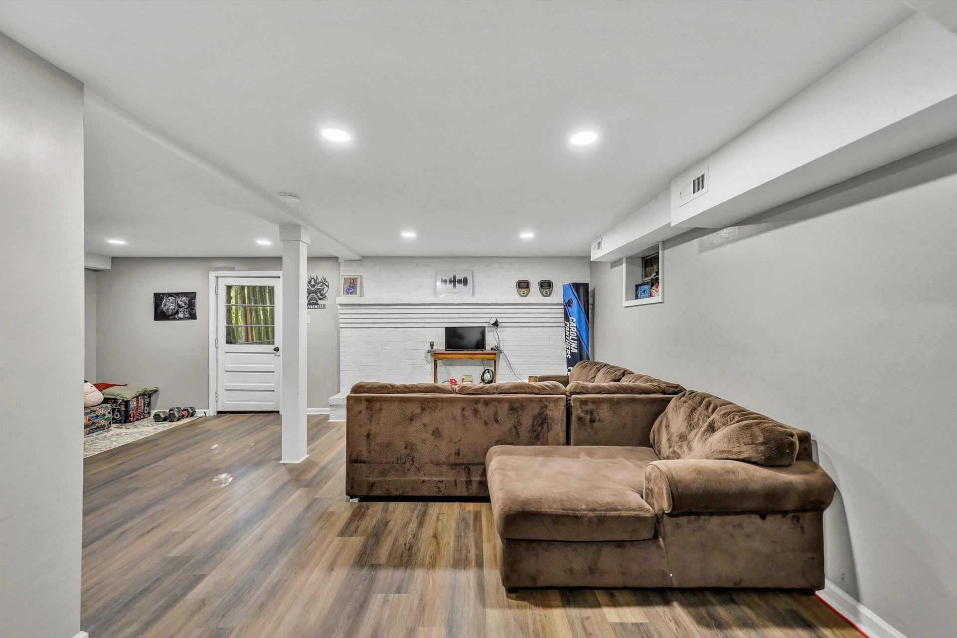 211 Maple DR - Photo 14