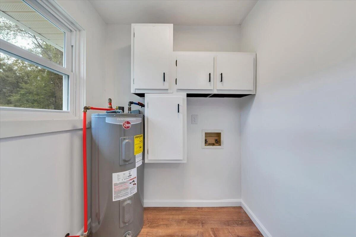 935 Depot ST NE - Photo 11