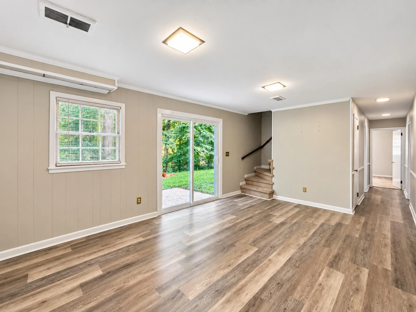 707 Berkshire PL - Photo 3