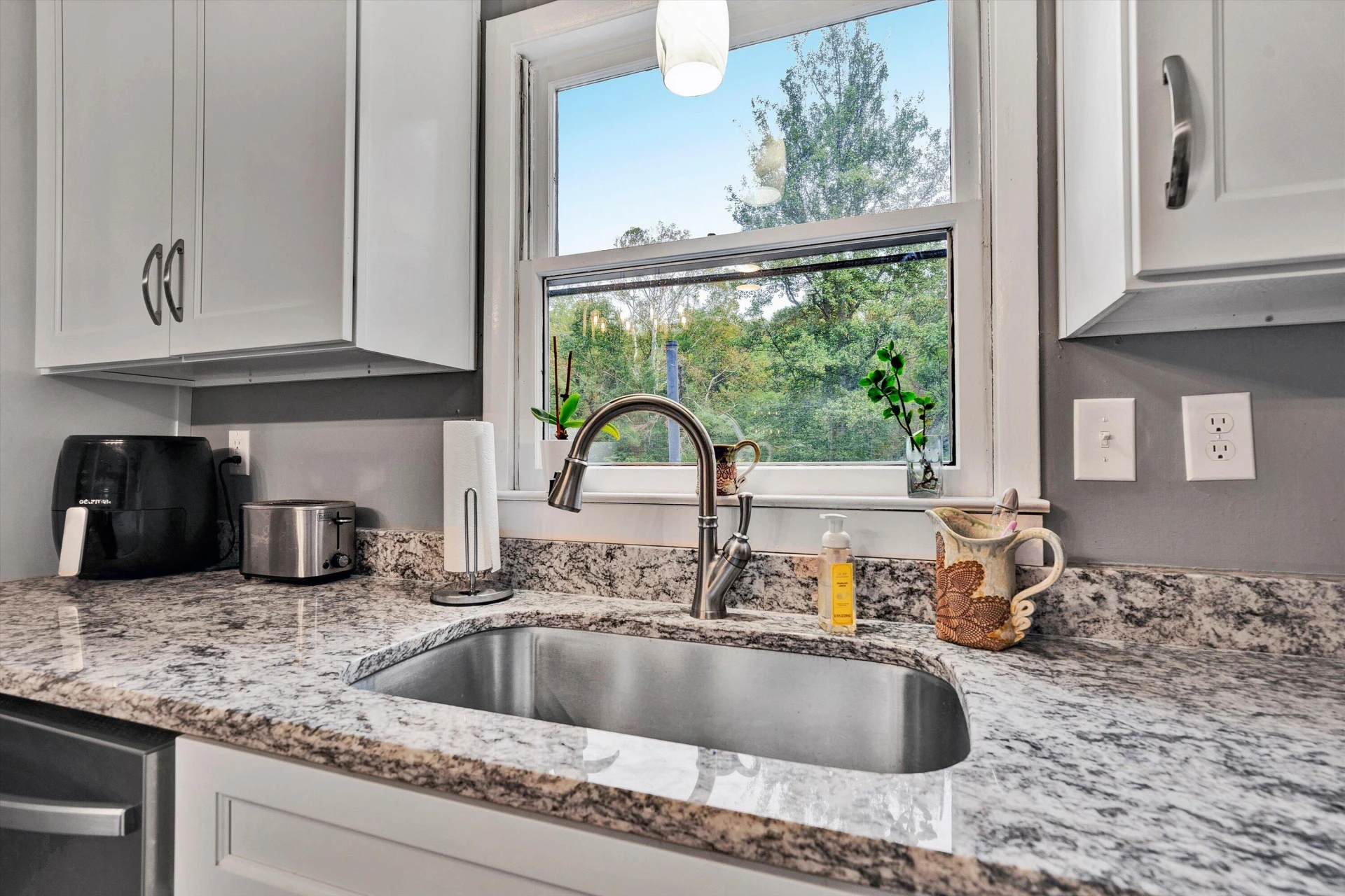 6200 GOODVIEW RD - Photo 8