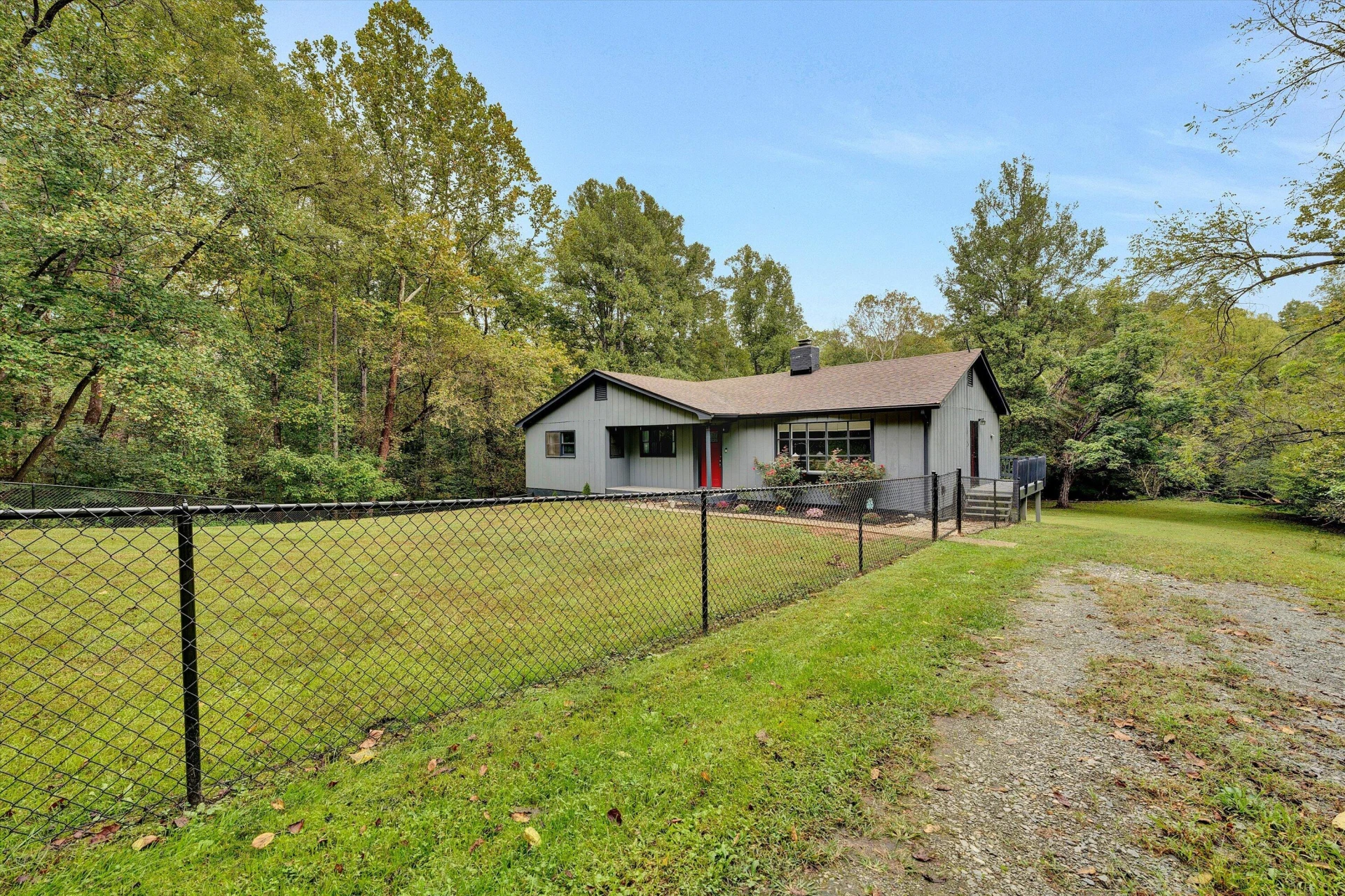 6200 GOODVIEW RD - Photo 36