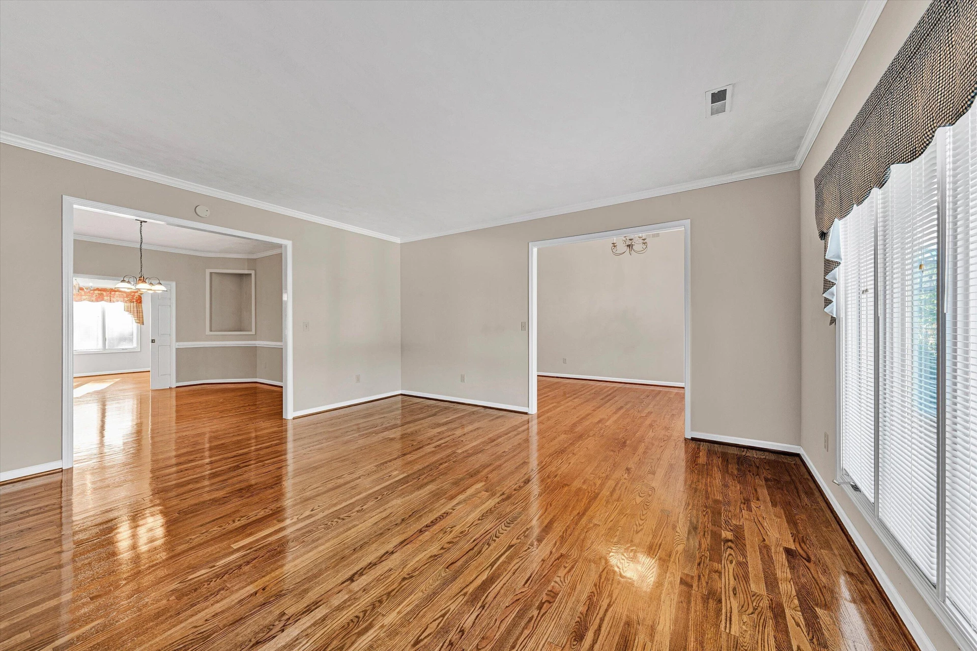 5232 Dresden LN - Photo 8