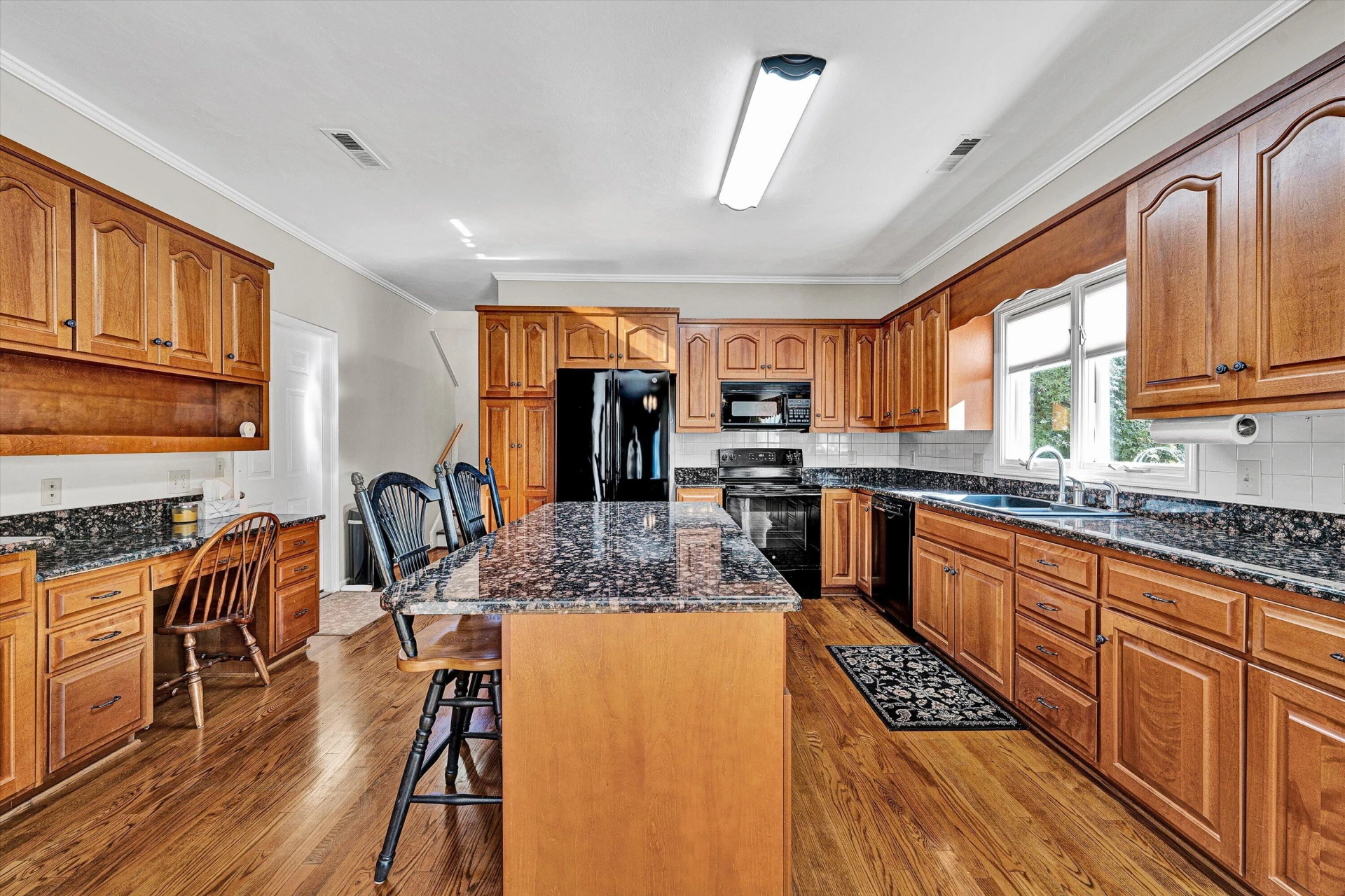 5232 Dresden LN - Photo 12