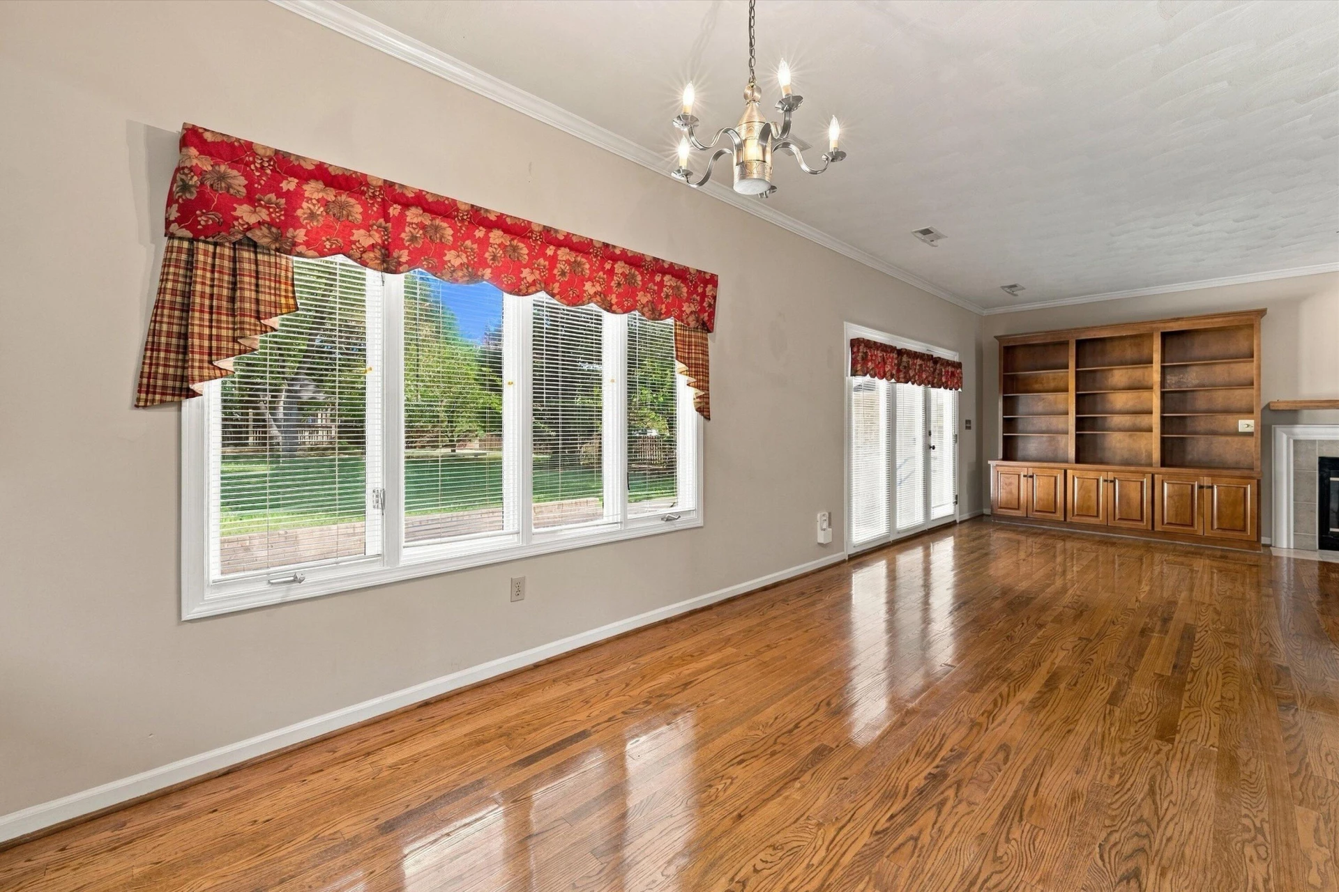 5232 Dresden LN - Photo 16