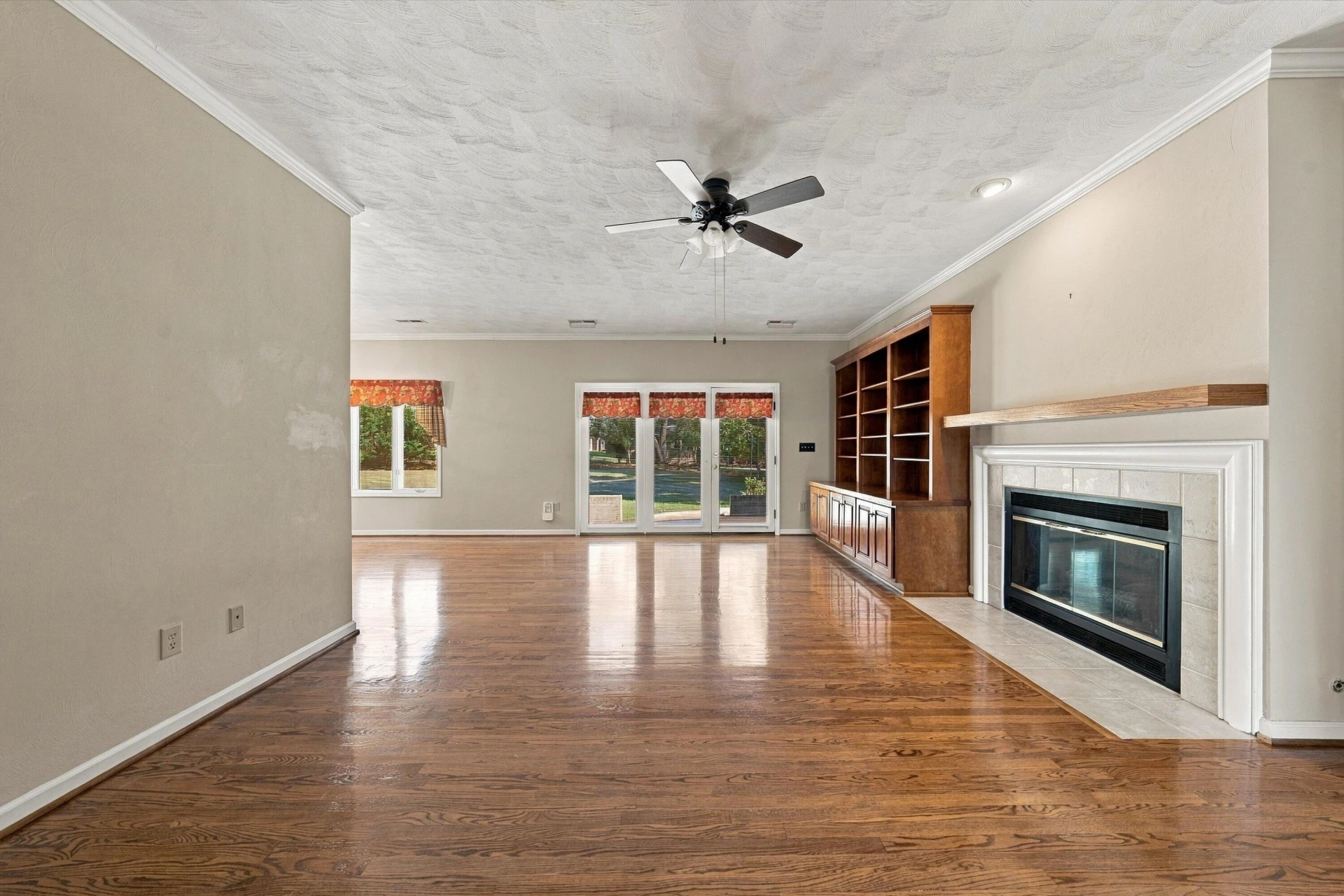 5232 Dresden LN - Photo 17
