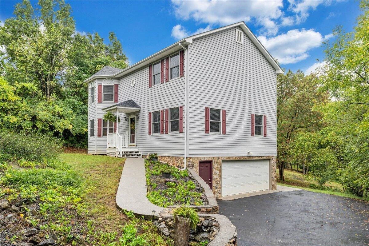 99 Mallard DR - Photo 2