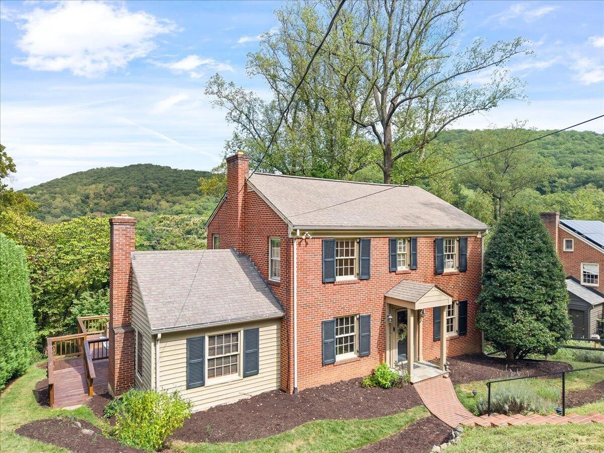 2824 Jefferson ST SE - Photo 3