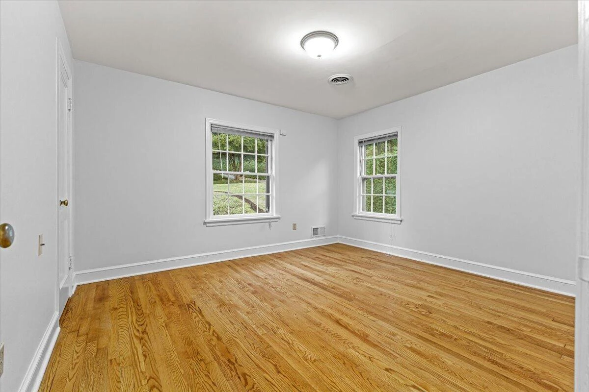 2824 Jefferson ST SE - Photo 28