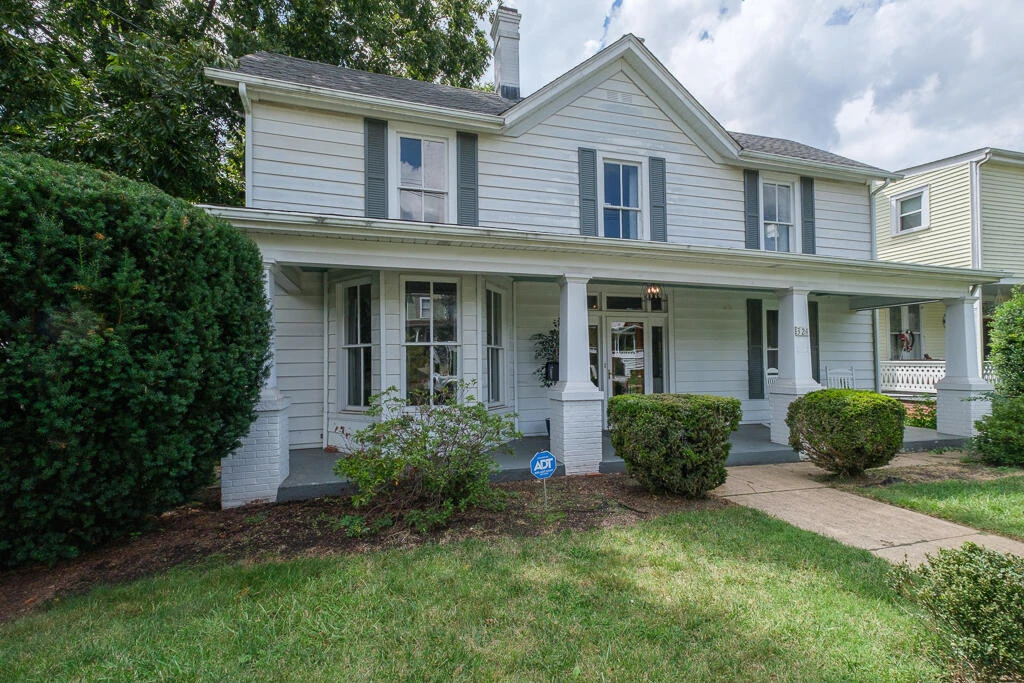 324 Pennsylvania AVE - Photo 3