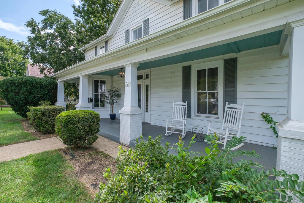 324 Pennsylvania AVE - Photo 4