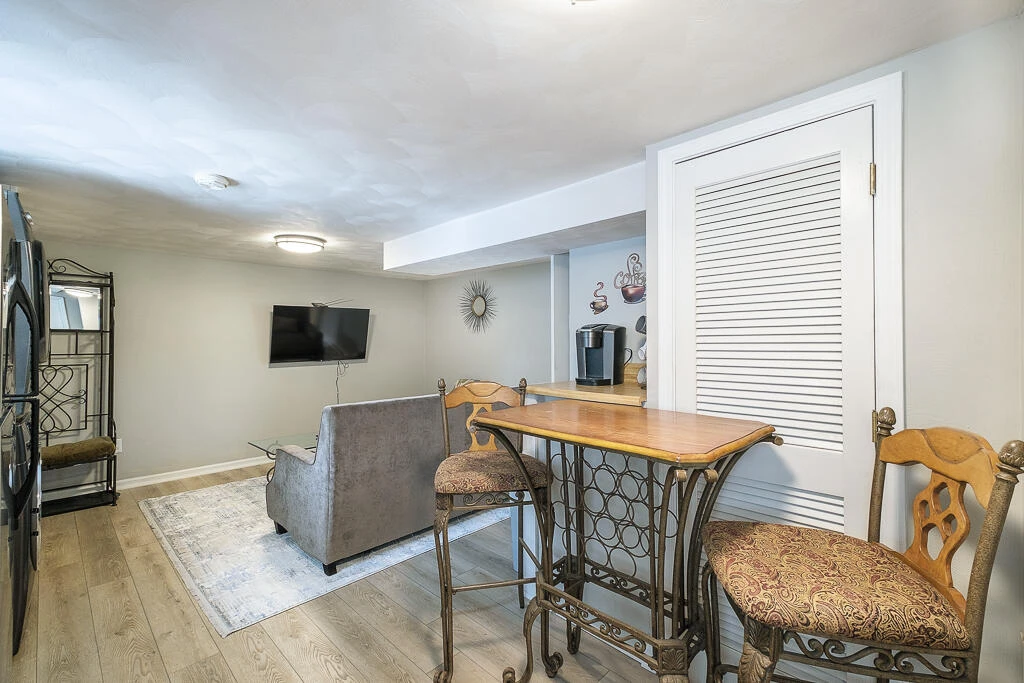 324 Pennsylvania AVE - Photo 45