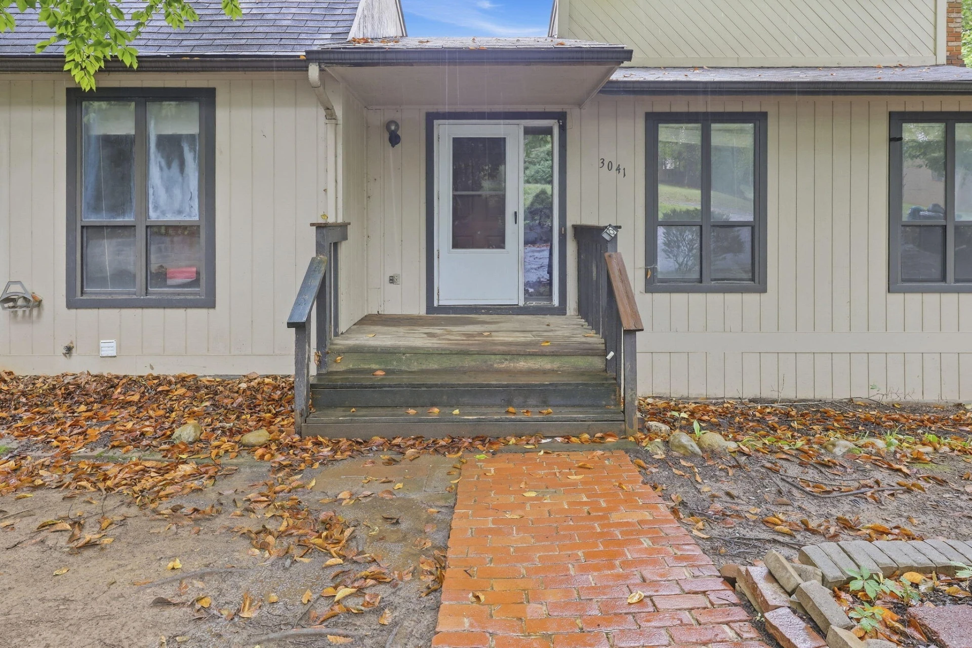 3041 Green Hill DR - Photo 2
