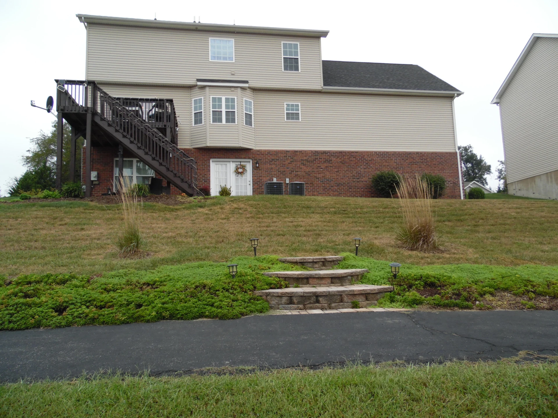 635 Keystone DR NW - Photo 3