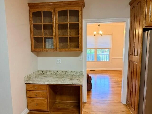 5240 Dresden CIR - Photo 5